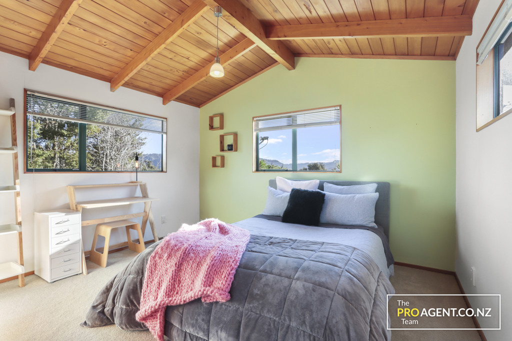 478 Huia Road, Laingholm - Photo 6