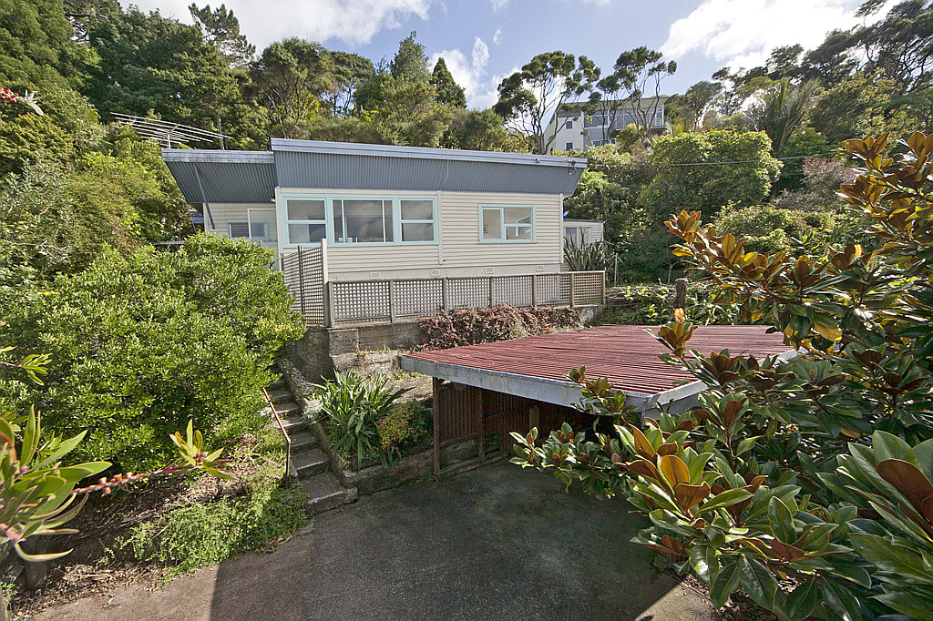 15 Kauri Point Road, Laingholm