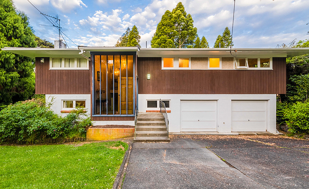 352 Titirangi Road, Titirangi - Photo 2