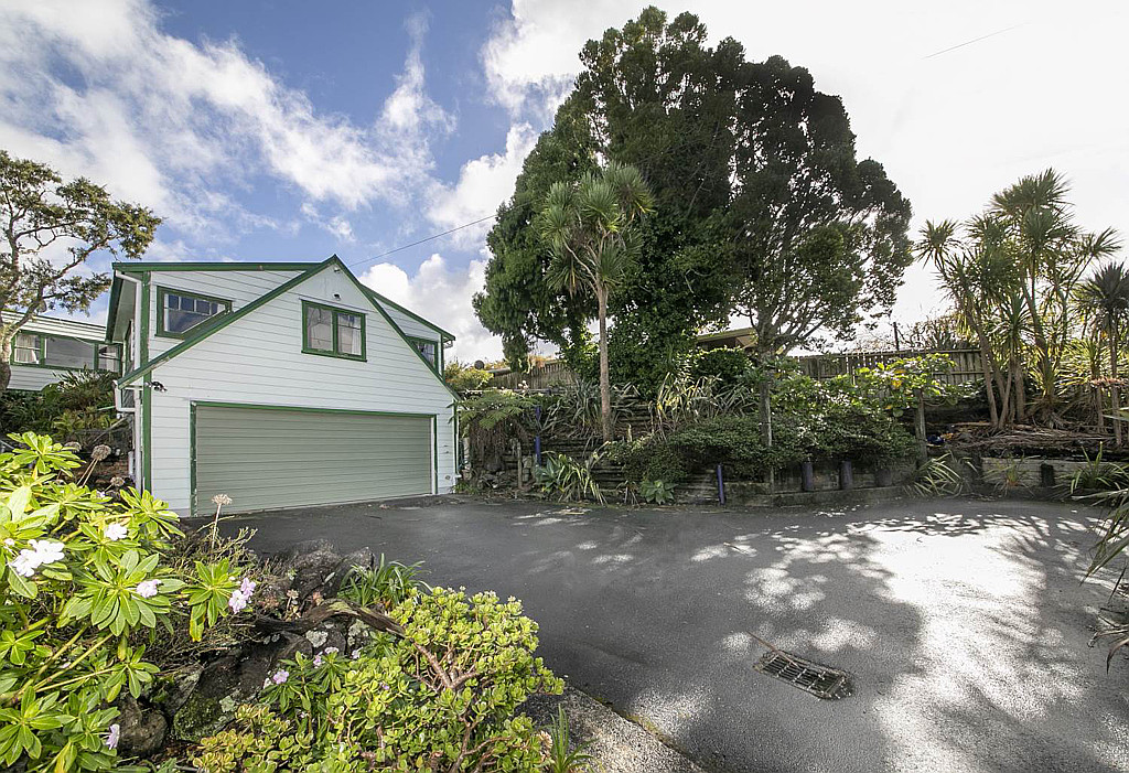 87 Victory Road, Laingholm