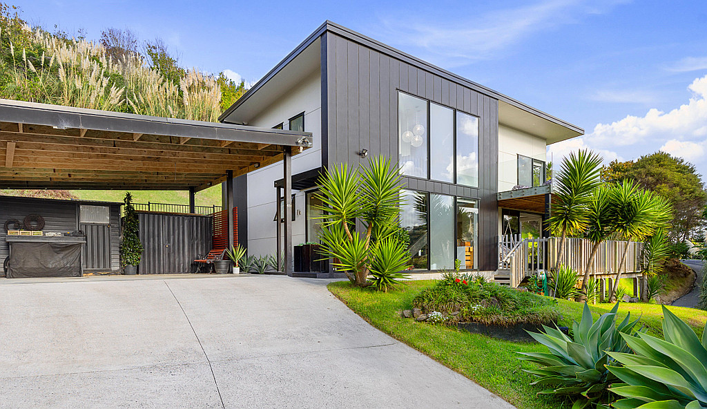41c Landing Road, Titirangi