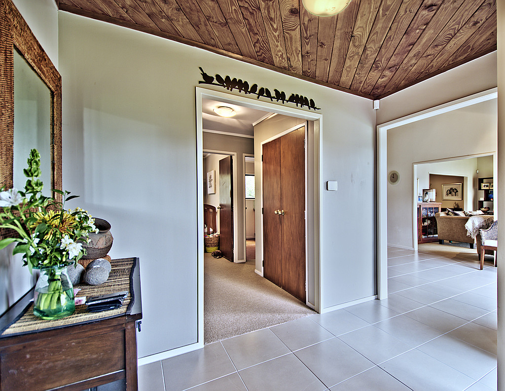 1 South Lynn Road, Titirangi - Photo 5