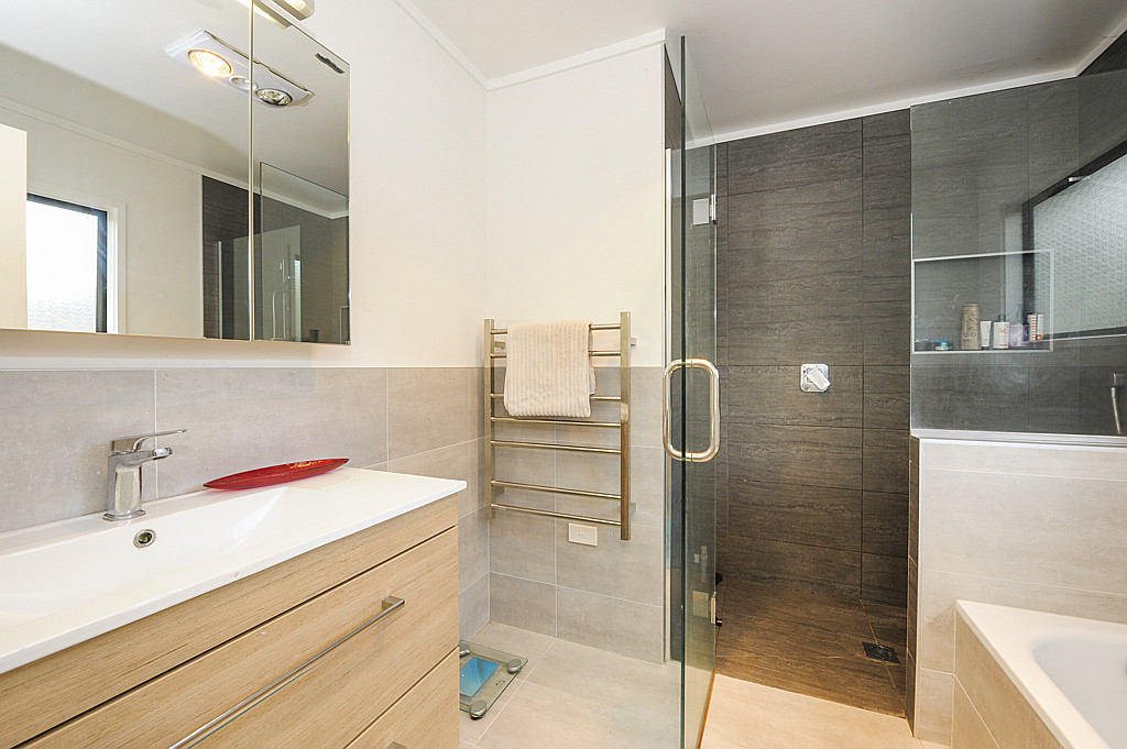 138 Woodlands Park Road, Titirangi - Photo 6