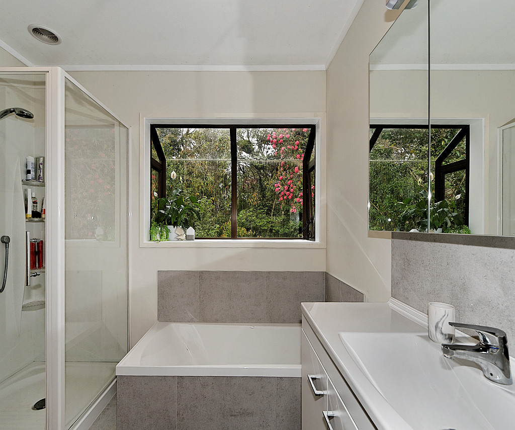 1 South Lynn Road, Titirangi - Photo 6