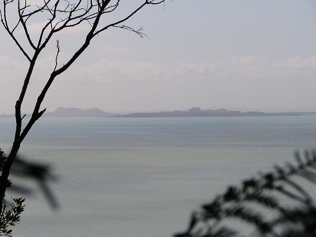 54 Kauri Point Road, Laingholm - Photo 2