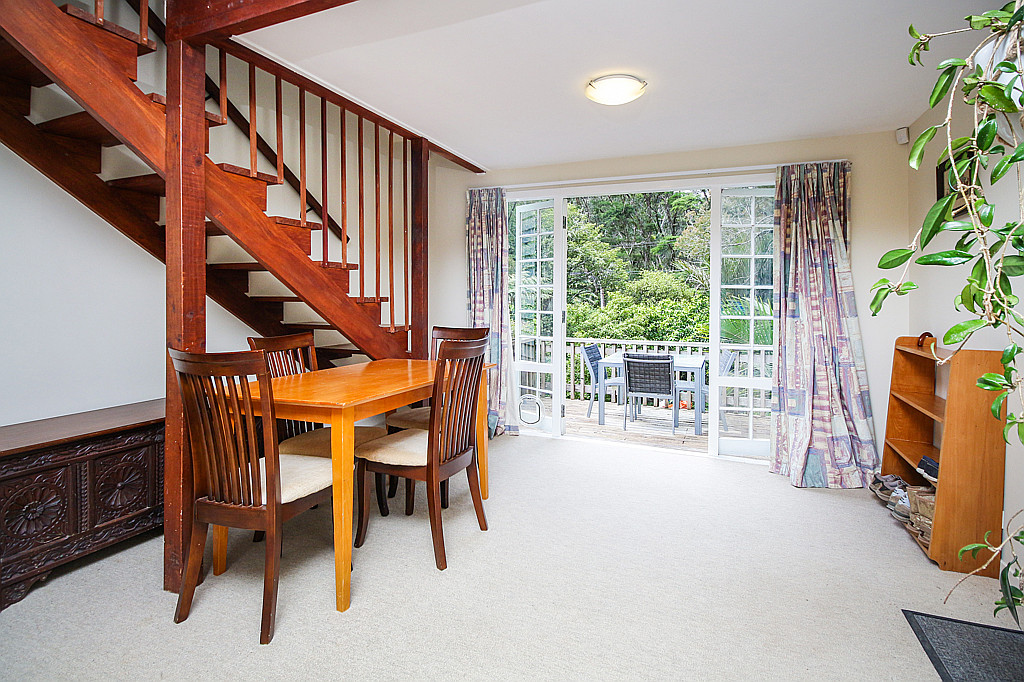 16 Mahoe Road, Titirangi - Photo 7