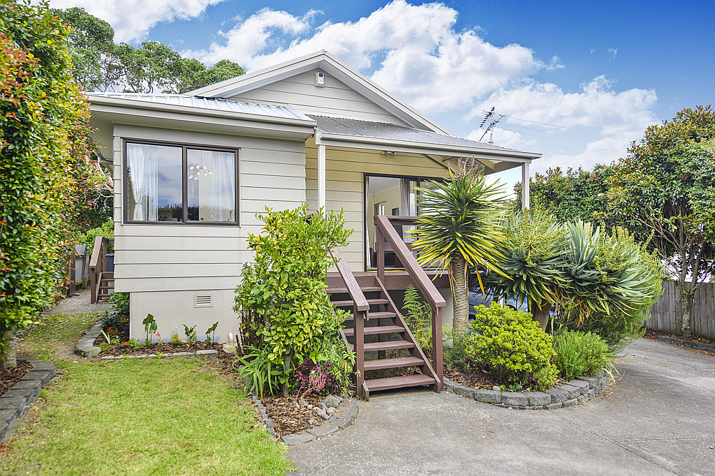 8A Croydon Road, New Lynn - Photo 2