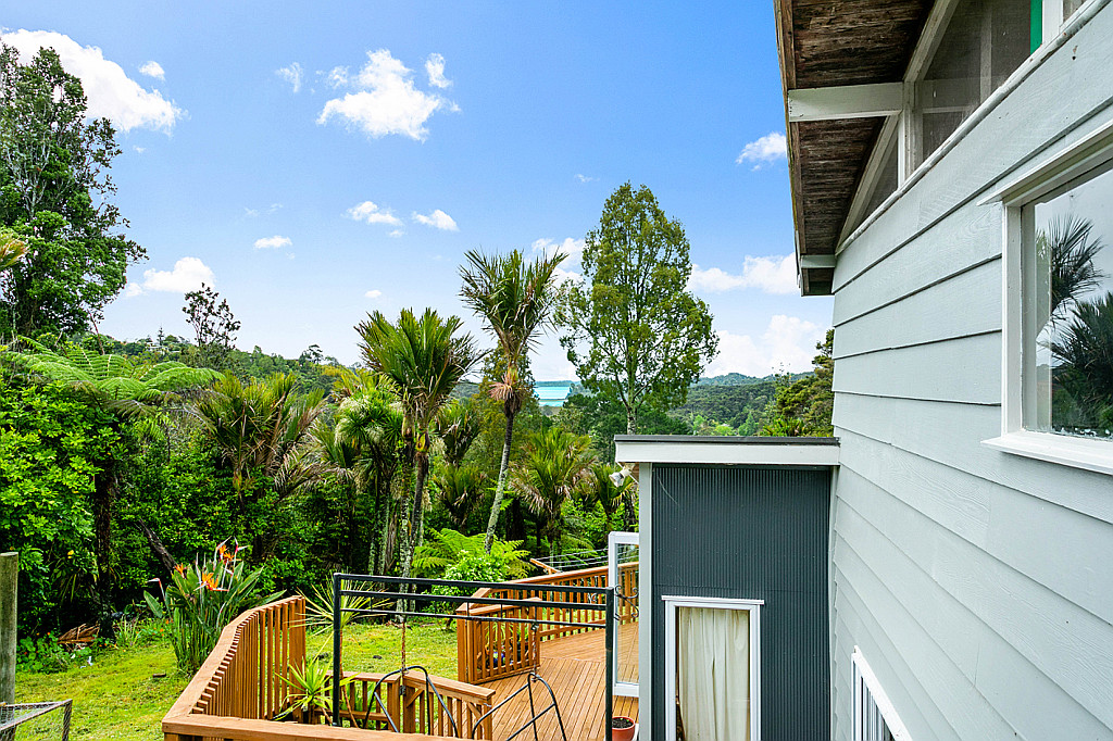 100 Huia Road, Titirangi - Photo 7