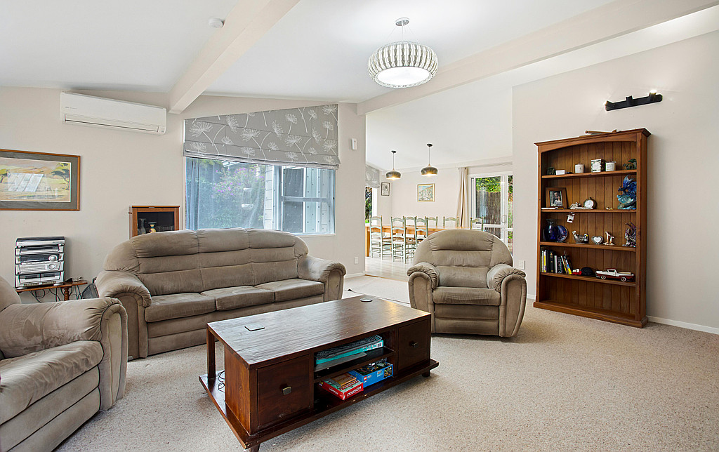 31 Victory Road, Laingholm - Photo 5