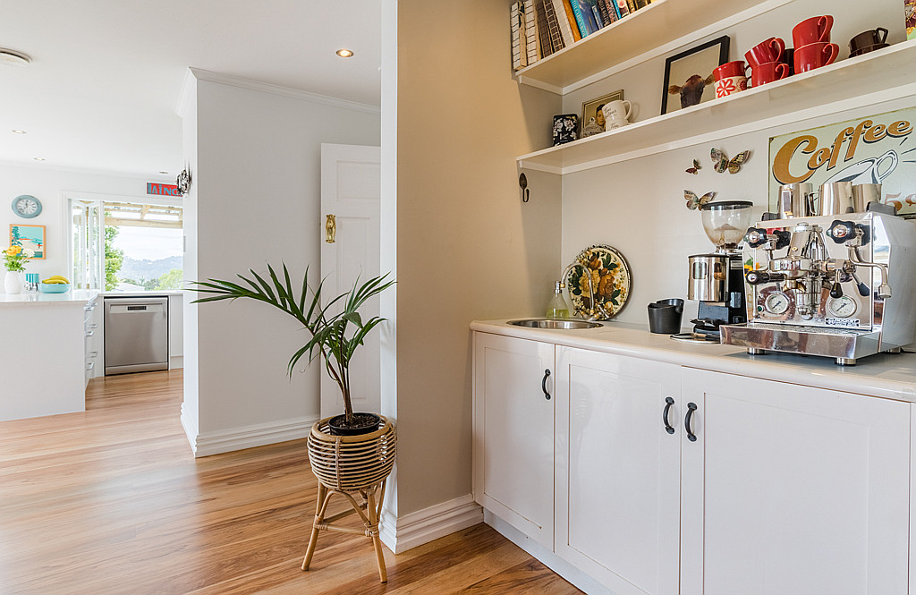 56 Victory Road, Laingholm - Photo 5