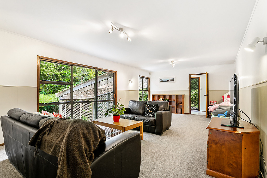 13 Victory Road, Laingholm - Photo 5