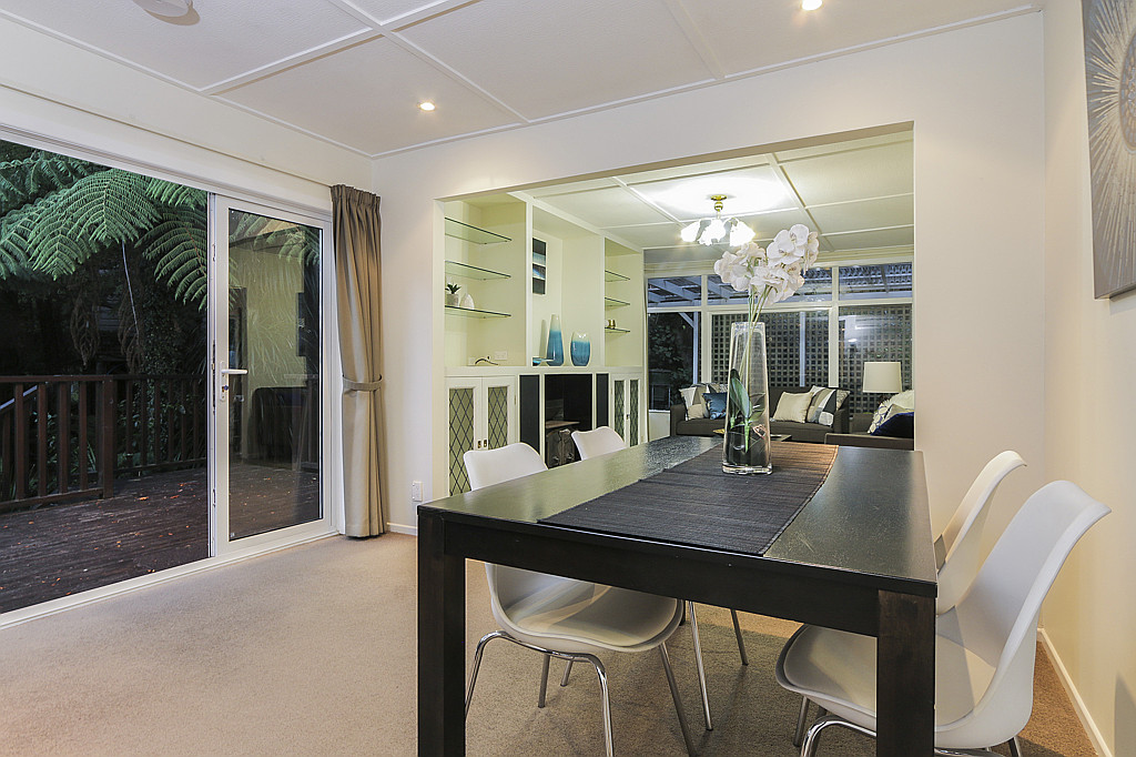 27 Victory Road, Laingholm - Photo 5