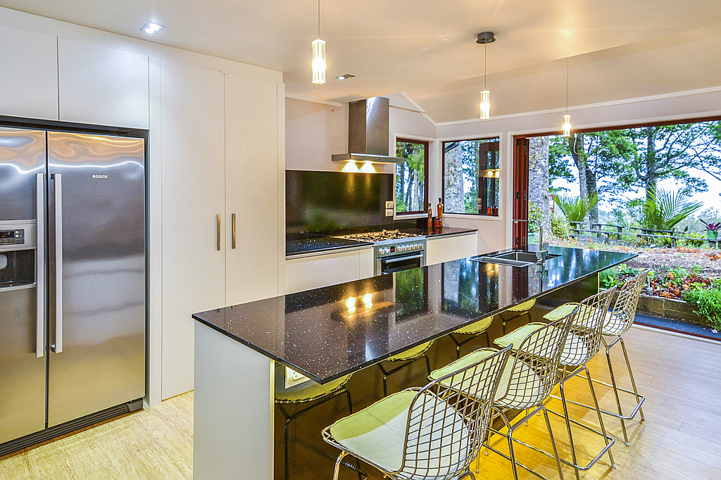41 Tane Road, Laingholm - Photo 5