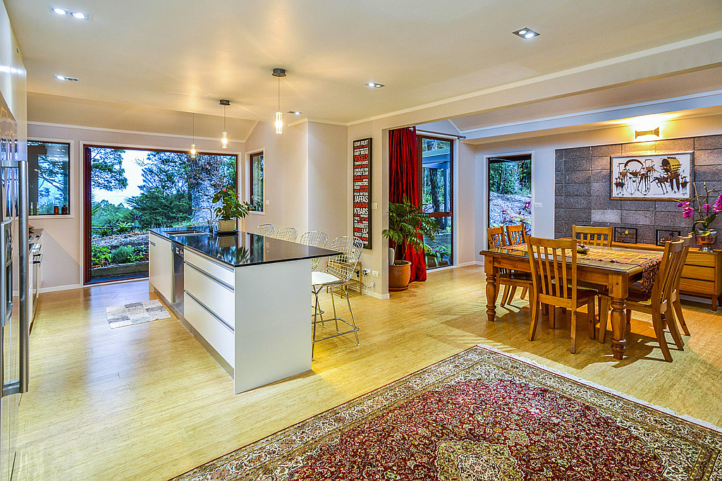 41 Tane Road, Laingholm - Photo 3