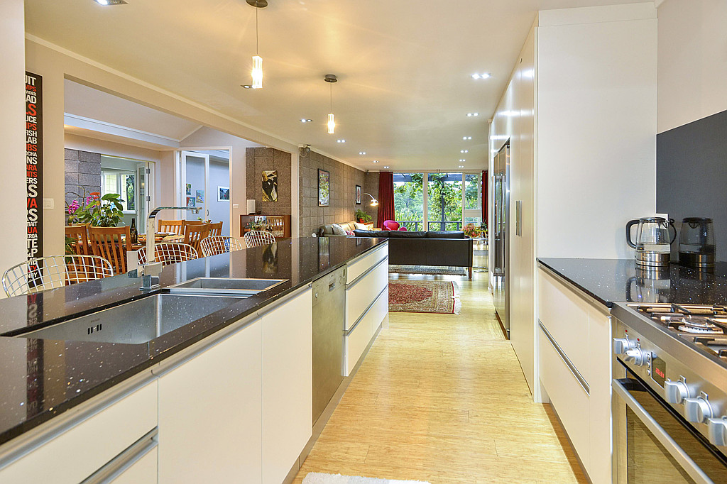 41 Tane Road, Laingholm - Photo 4