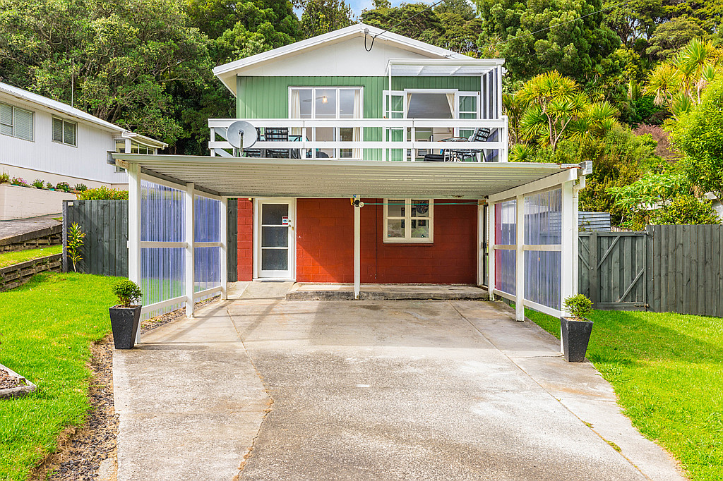 49 Foster Avenue, Huia - Photo 5
