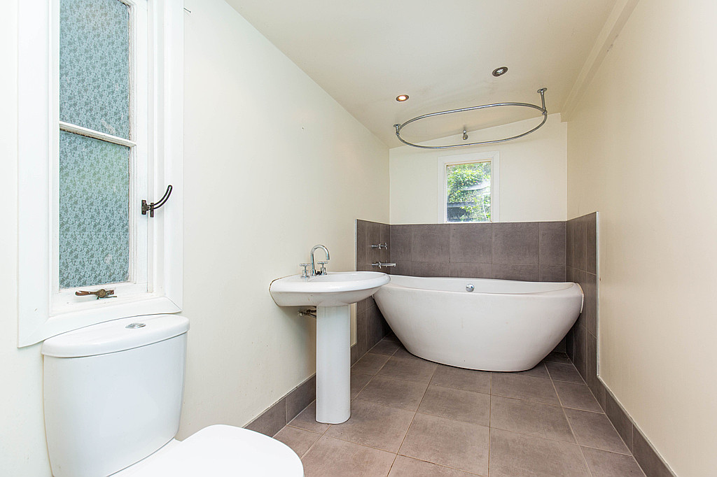 796 South Titirangi Road, Titirangi - Photo 5