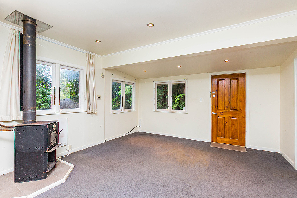 796 South Titirangi Road, Titirangi - Photo 3