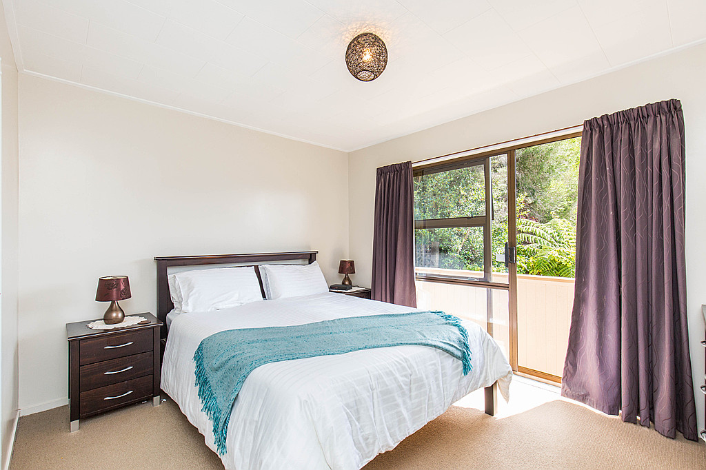 221 Woodlands Park Road, Titirangi - Photo 7