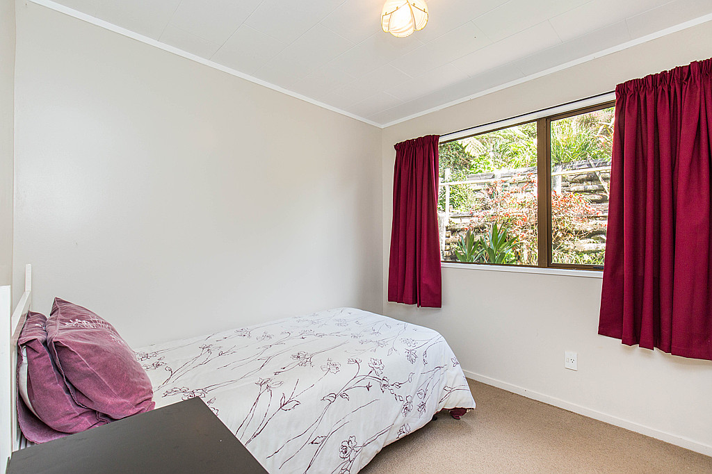 221 Woodlands Park Road, Titirangi - Photo 5