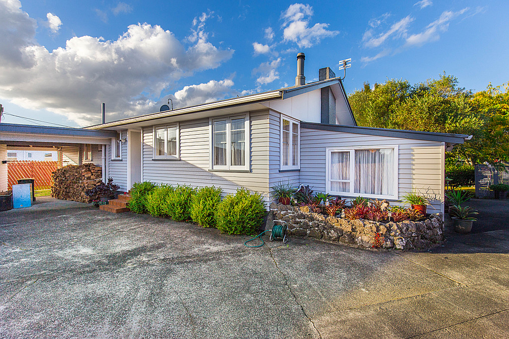 40 Woodglen Road, Glen Eden - Photo 5