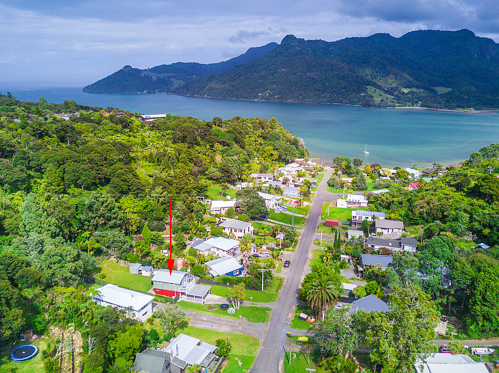 49 Foster Avenue, Huia - Photo 4