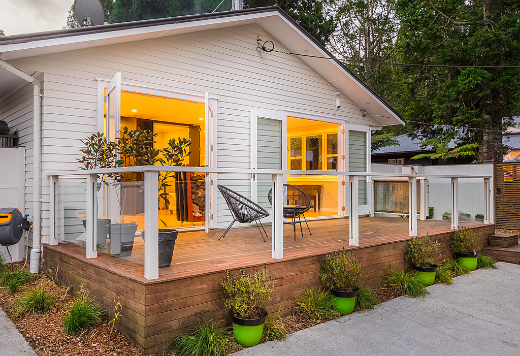5 Tainui Road, Titirangi - Photo 3