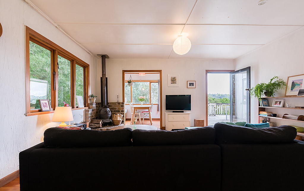 187 Victory Road, Laingholm - Photo 5
