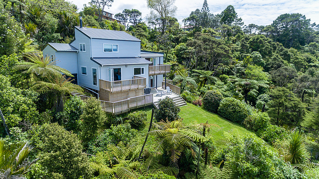 24 Deirdre Place, Titirangi - Photo 5