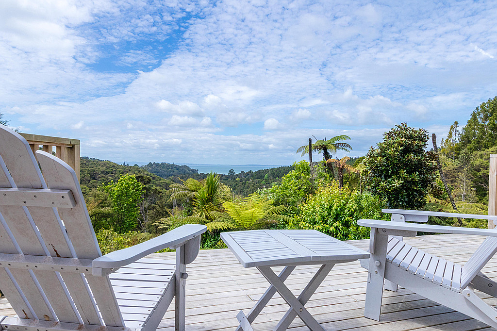 24 Deirdre Place, Titirangi - Photo 7