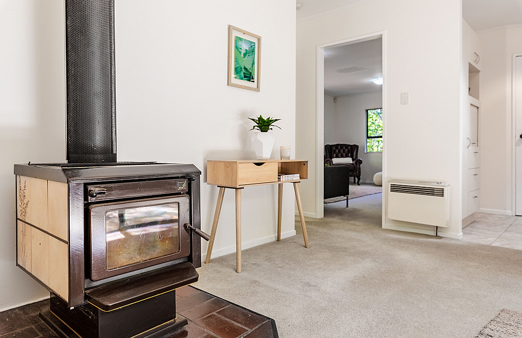 184 Godley Road, Titirangi - Photo 5