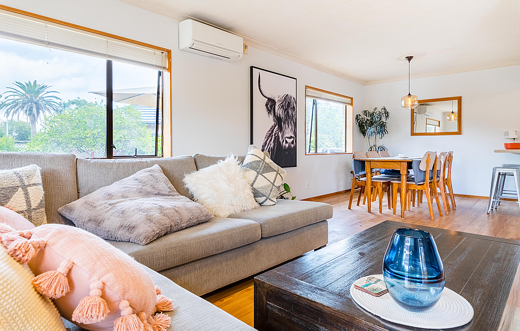 317 Royal Road, Massey - Photo 3