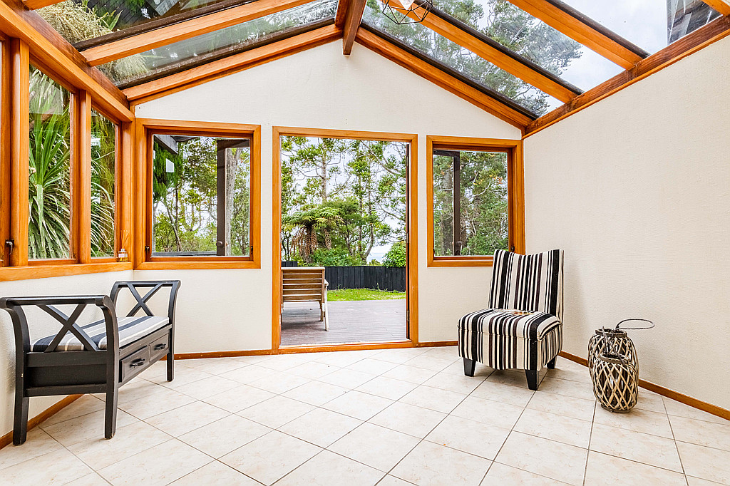 433 Titirangi Road, Titirangi - Photo 2