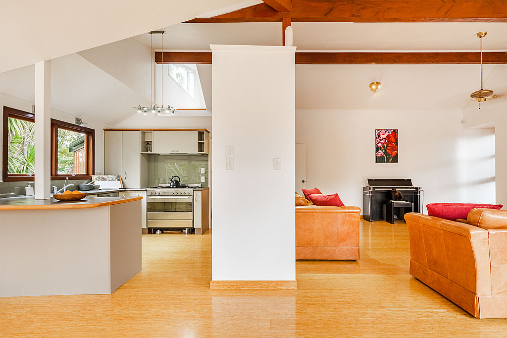 433 Titirangi Road, Titirangi - Photo 5