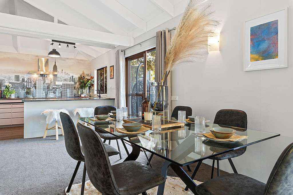 68 Otitori Bay Road, Titirangi - Photo 3