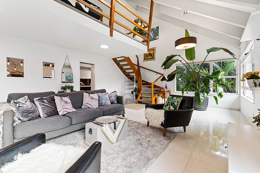 178 Huia Road, Titirangi - Photo 3