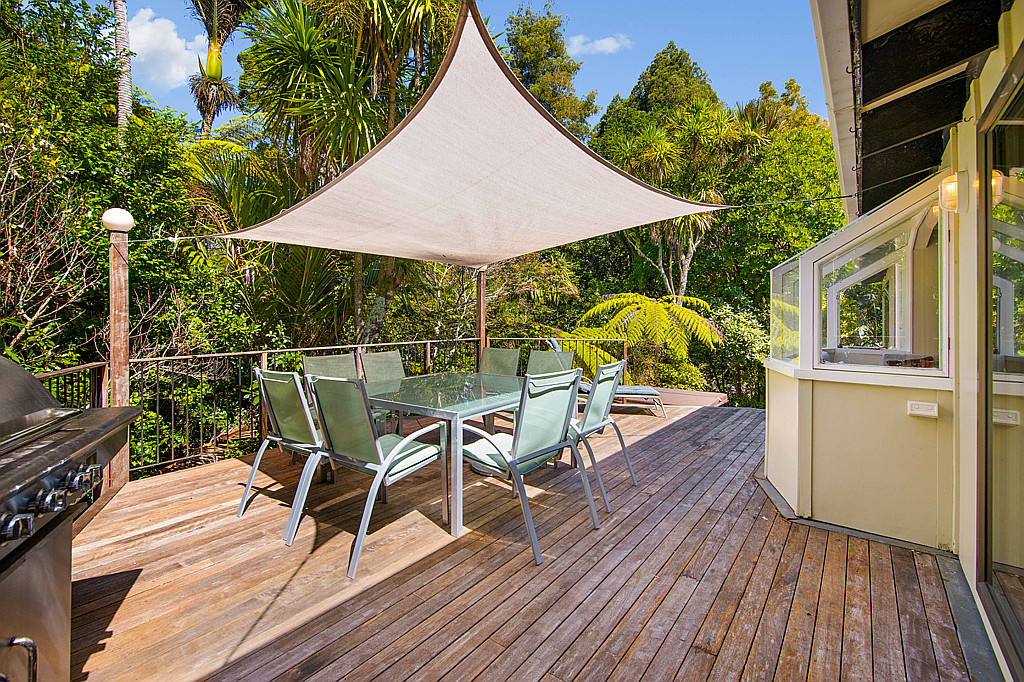 122 Woodlands Park Road, Titirangi - Photo 6