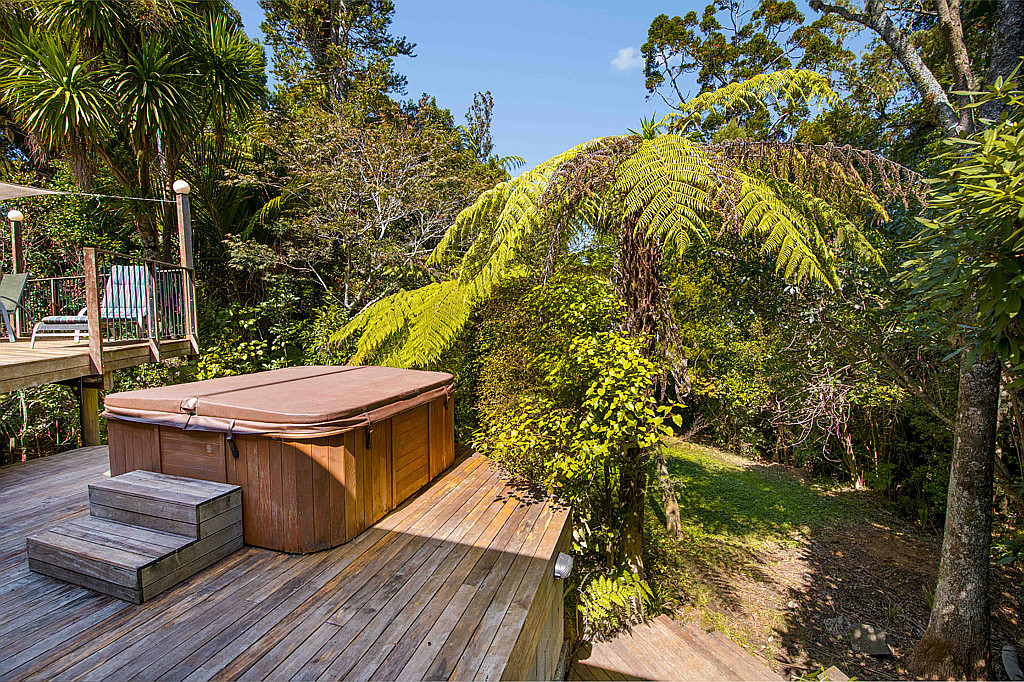 122 Woodlands Park Road, Titirangi - Photo 7