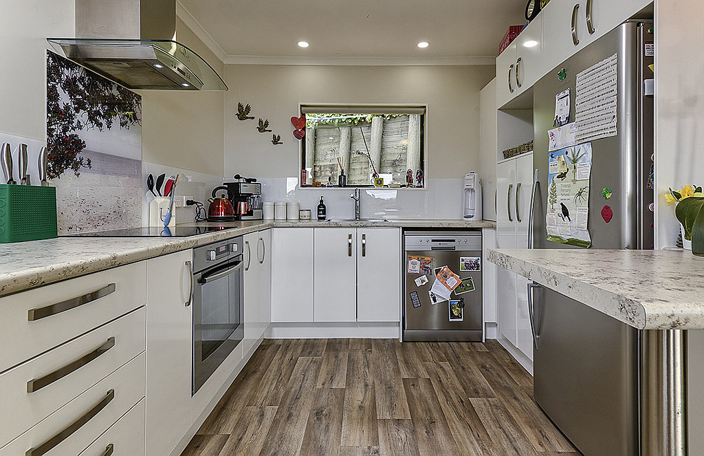 8 Warner Park Avenue, Laingholm - Photo 4