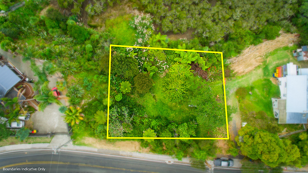 634 Huia Road, Parau - Photo 2