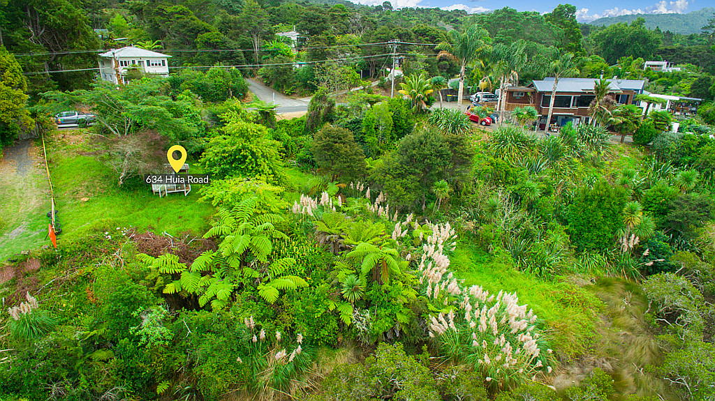 634 Huia Road, Parau - Photo 3