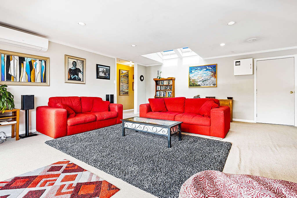 150 Don Buck Road, Massey - Photo 3