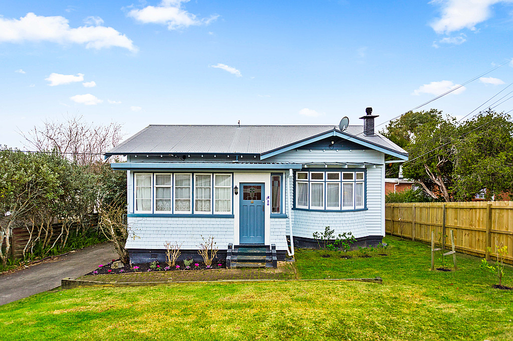 20 Evans Road, Glen Eden - Photo 3