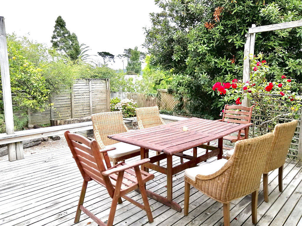 87 Victory Road, Laingholm - Photo 4