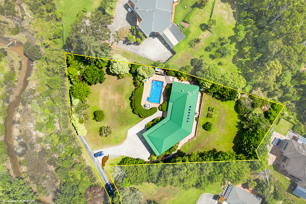 26 Landing Road, Titirangi - Photo 4