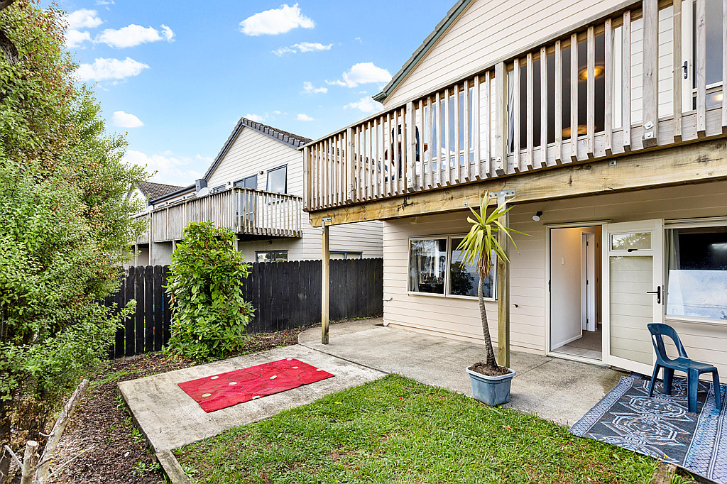 15 Pooks Road, Ranui - Photo 3