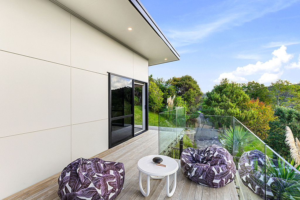 41c Landing Road, Titirangi - Photo 3