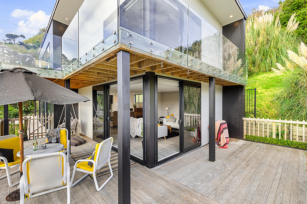 41c Landing Road, Titirangi - Photo 2