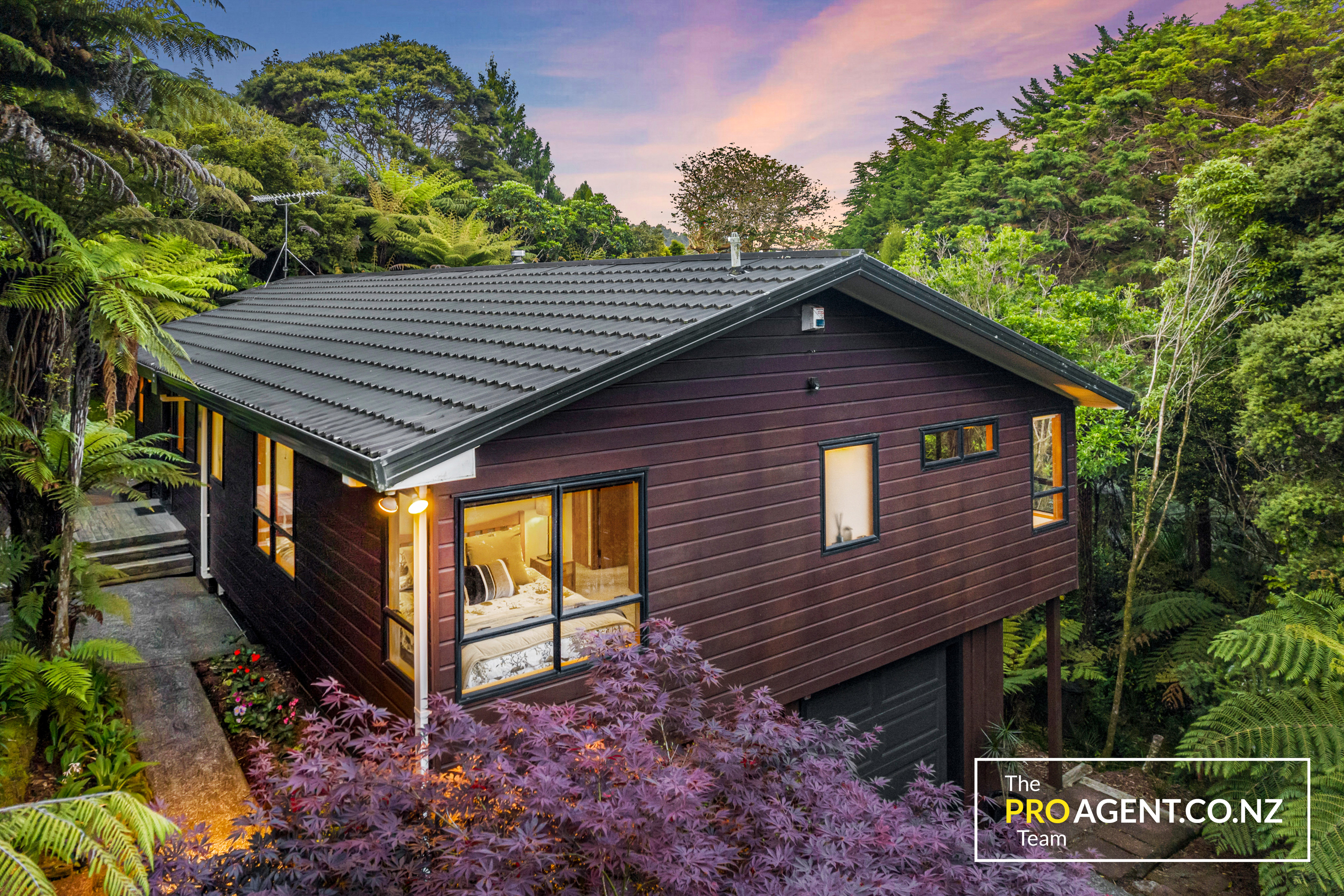 419 Huia Road, Titirangi - Photo 2