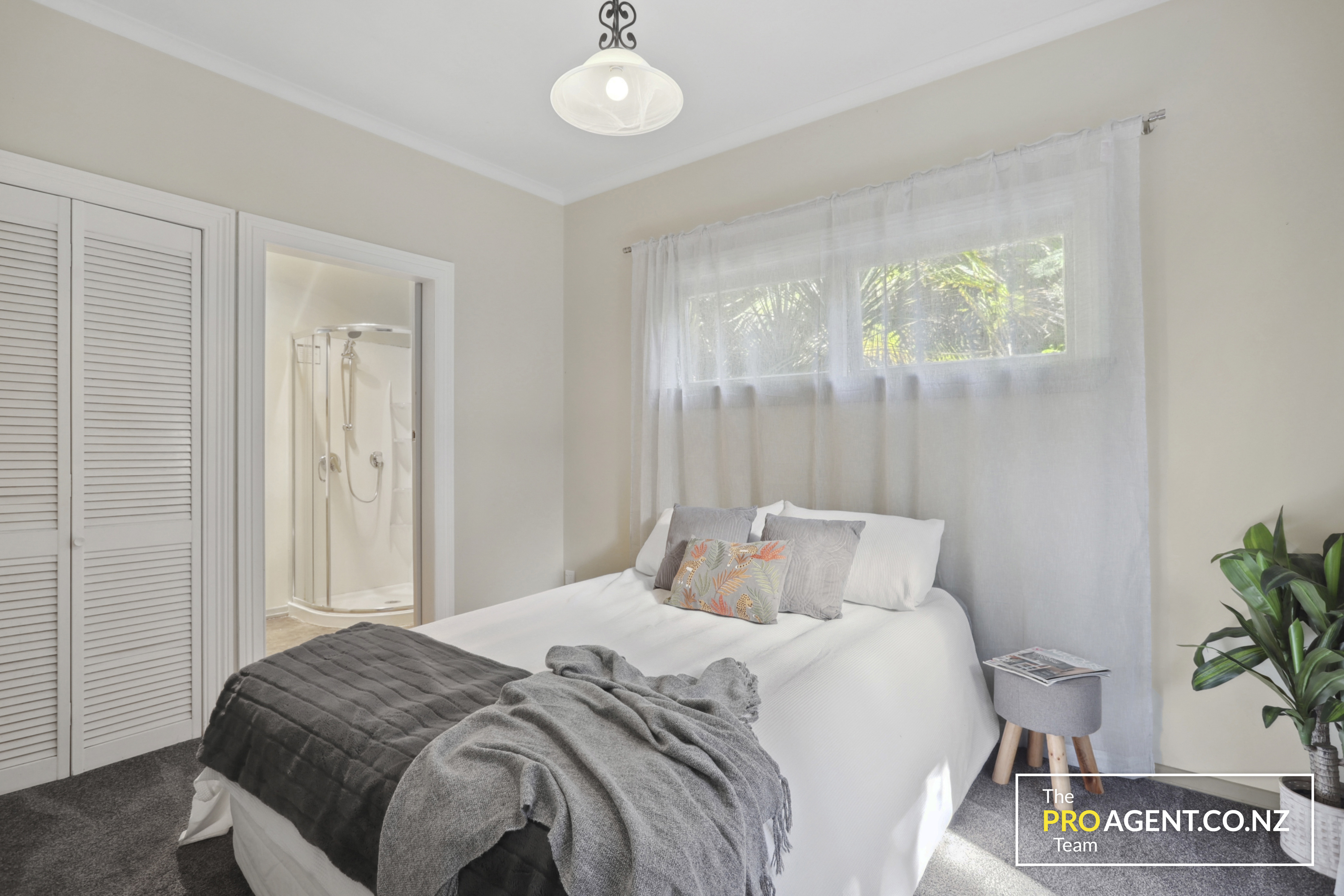 38 Western Road, Laingholm - Photo 3